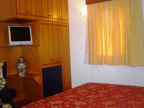 Kalimera Hotel Poros Town Exterior photo